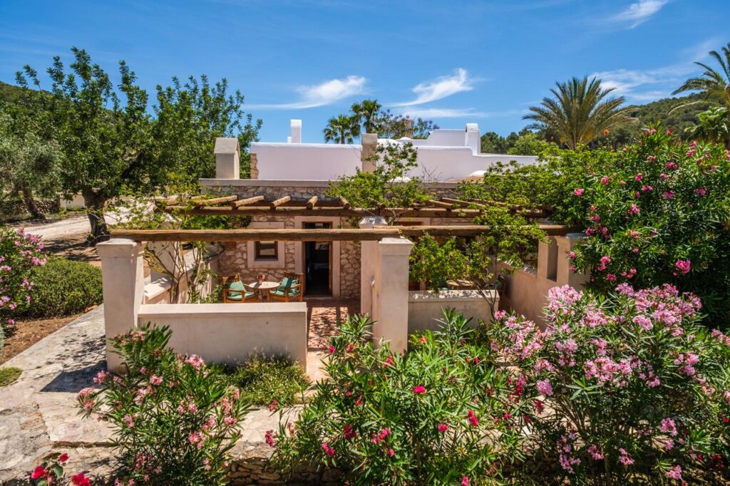 Boutique Hotel Can Lluc IBIZA HOLASPAIN