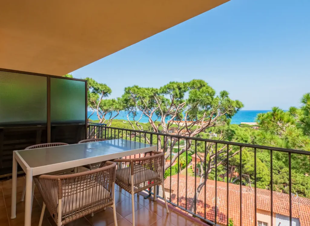Costa Brava Pals Appartement HOLASPAIN vakantie Spanje