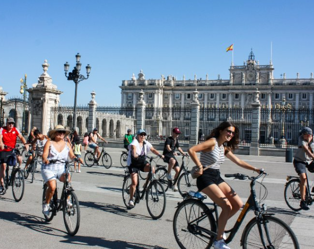 Fietstour met gids Madrid HOLASPAIN