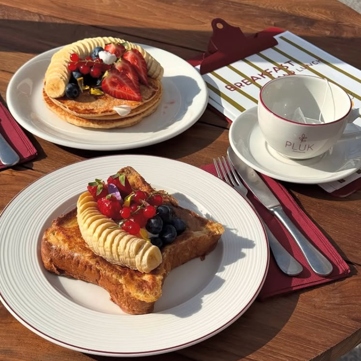 Pluk Moraira Spain bar restaurant breakfast Costa Blanca HOLASPAIN