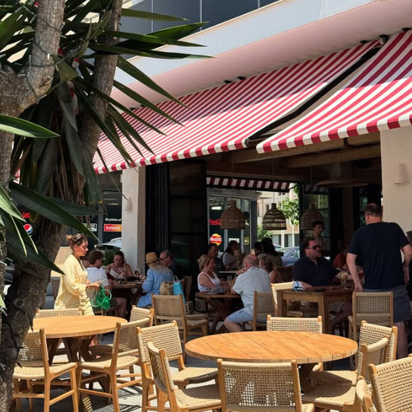 Pluk Moraira Spain bar restaurant breakfast Costa Blanca HOLASPAIN